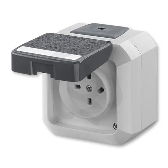 Zásuvka ABB VARIANT plast, vzor D, IP54, šedá 5515N-C05524 S Akce