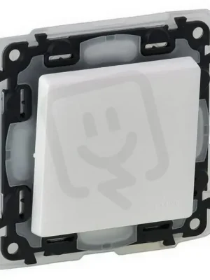 VALENA LIFE SPÍNAČ Č.1 IP44 BÍLÁ LEGRAND 752151 Nejlepší Volba