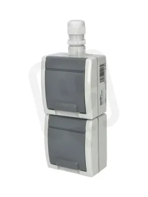 Must-Have ATLAS IP65 Zásuvka 2x 2P+PE 2-nás. svislá s vývodkou M20 šedá FAMATEL 19187