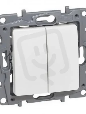 NILOÉ STŘÍDAVÝ PŘEPÍNAČ Č.6 + TLAČÍTKO BÍLÁ LEGRAND 764509 Horká Nabídka